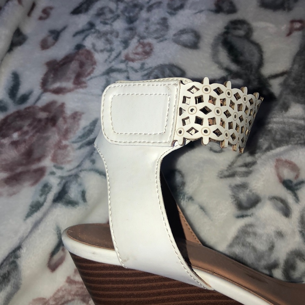 Wedges - Picture 4 of 4